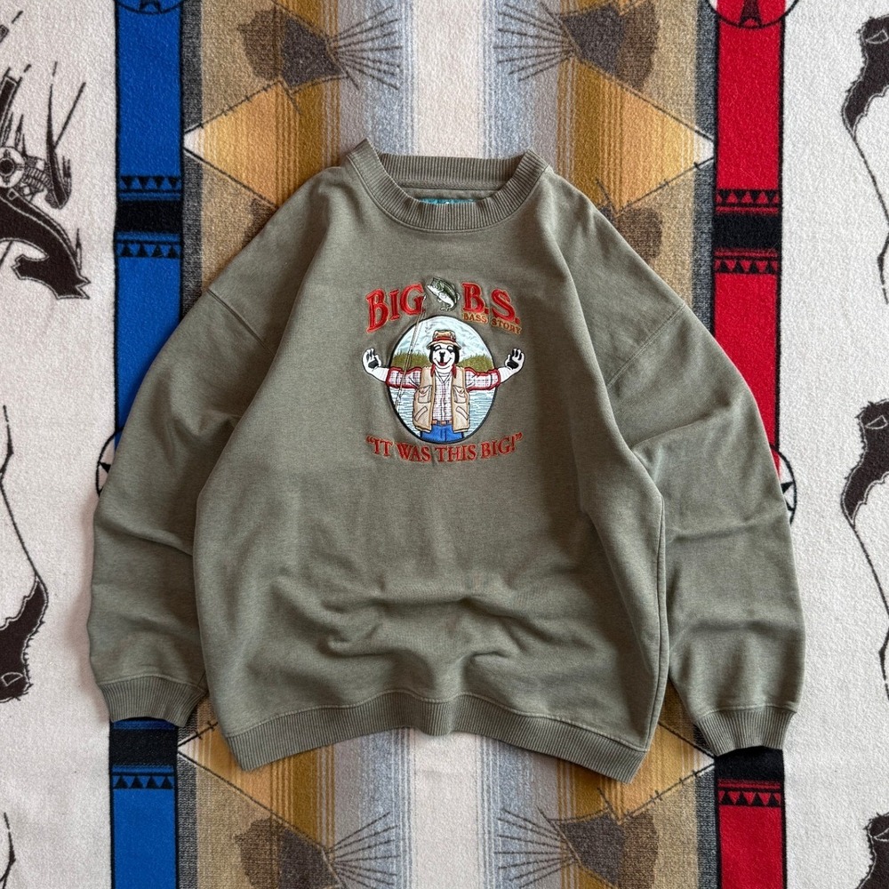 Vintage Big Dogs Big BS Bass Story Fishing Sweatshirt Olive Green Mens XL Funny